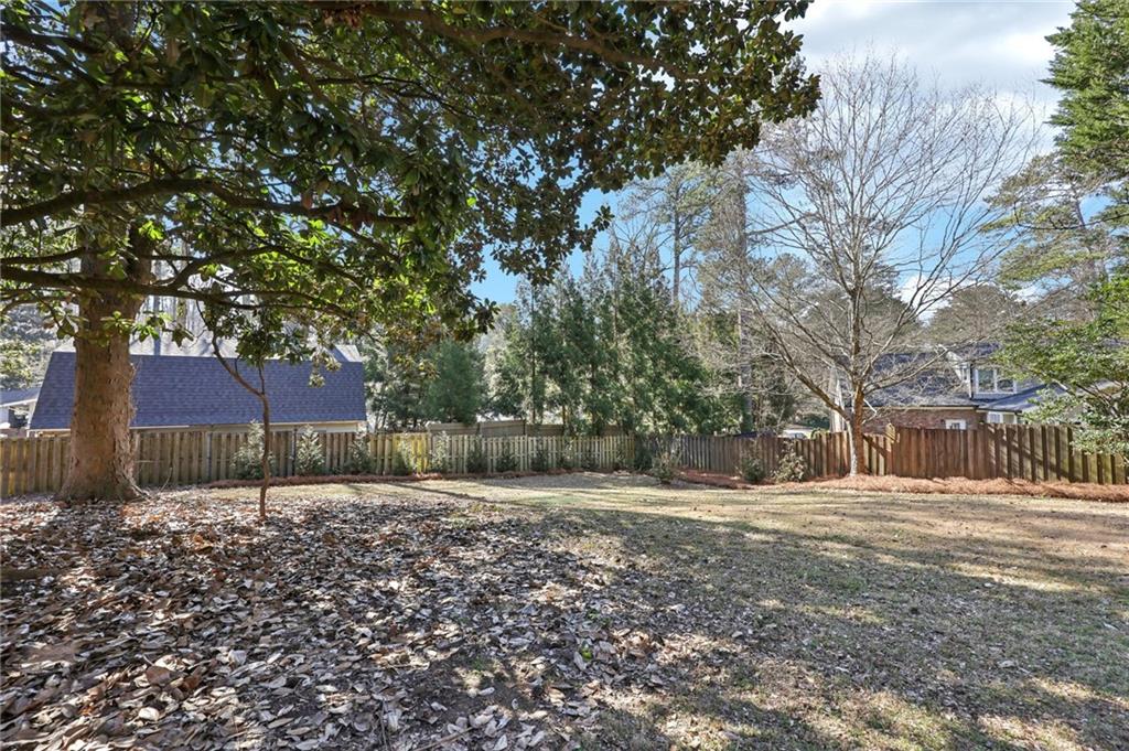 3930 Peachtree Dunwoody Road NE