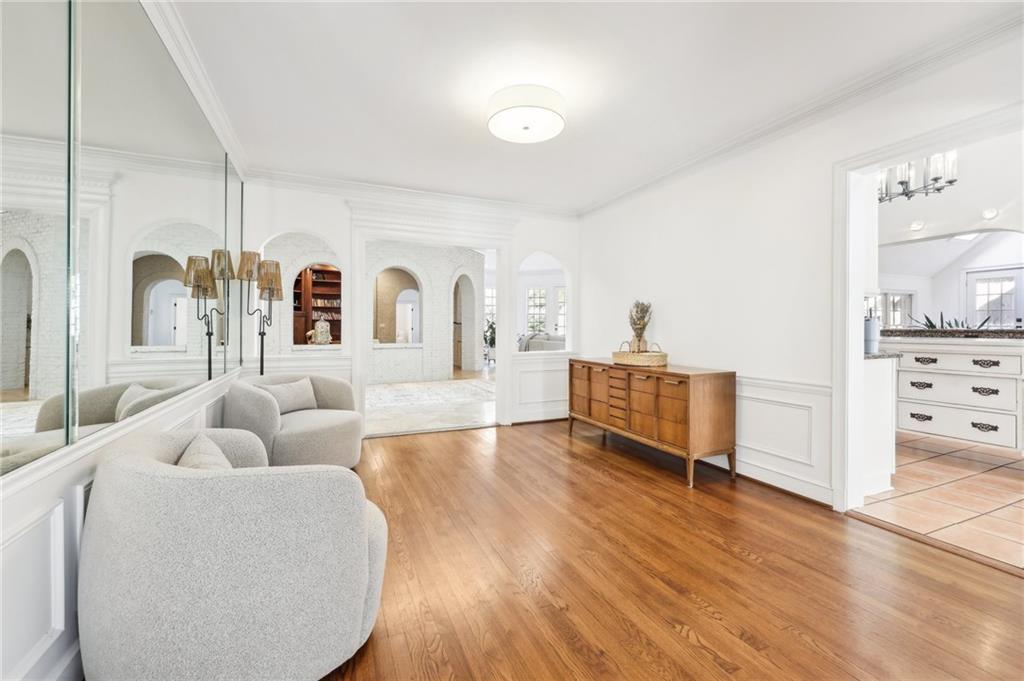3930 Peachtree Dunwoody Road NE