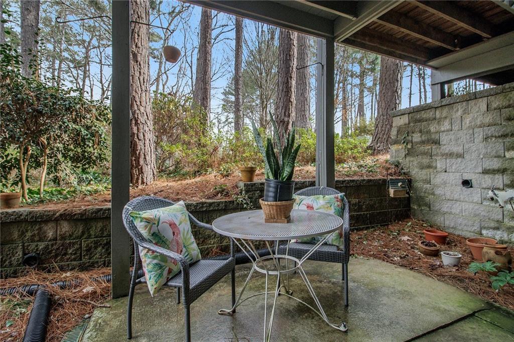 320 Tuxworth Circle