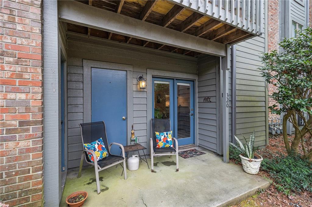 320 Tuxworth Circle