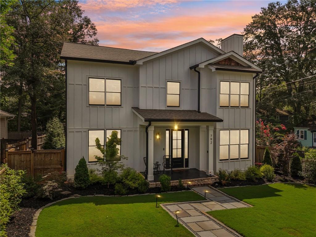 792 Livingstone Place