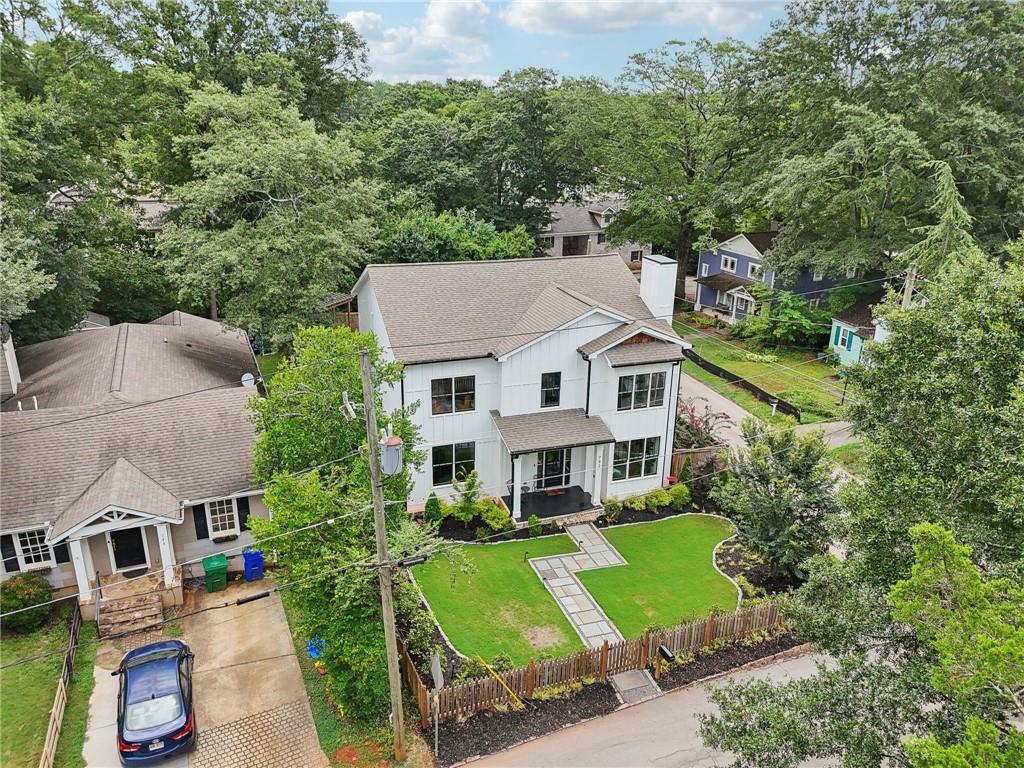 792 Livingstone Place
