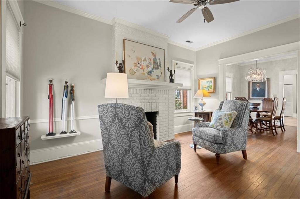 916 Virginia Circle Northeast Circle NE