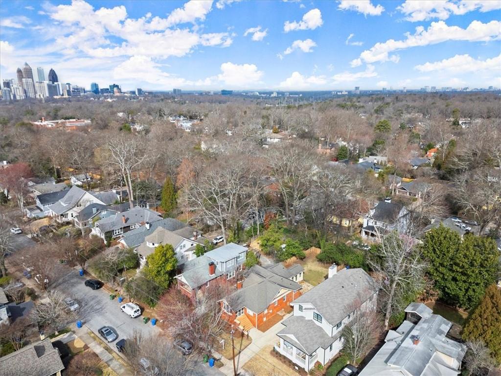 916 Virginia Circle Northeast Circle NE