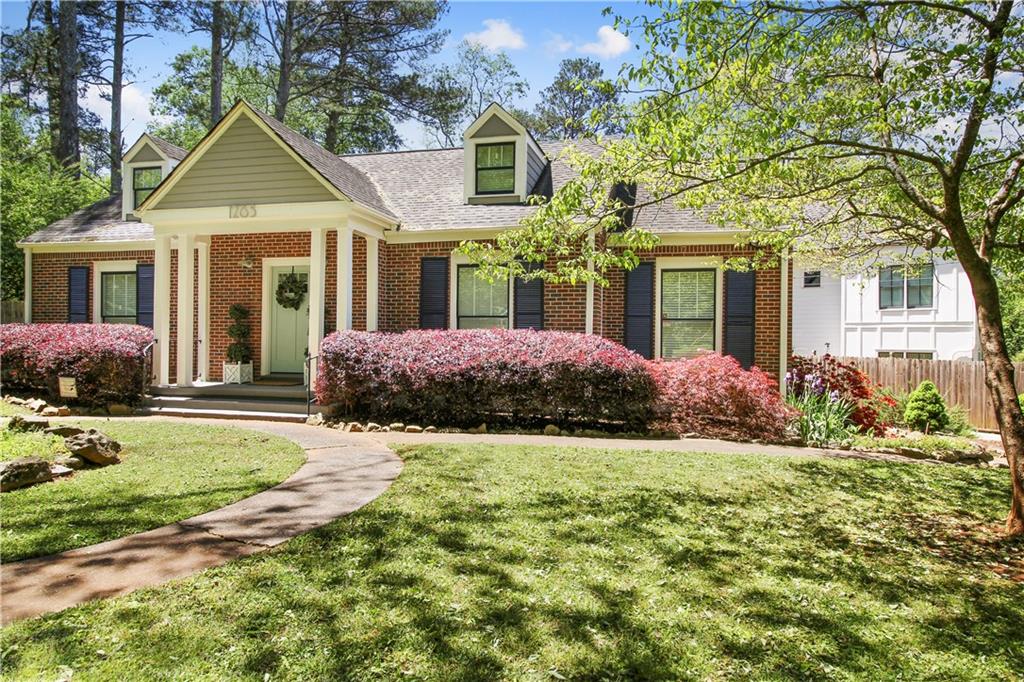 1265 Oldfield Road