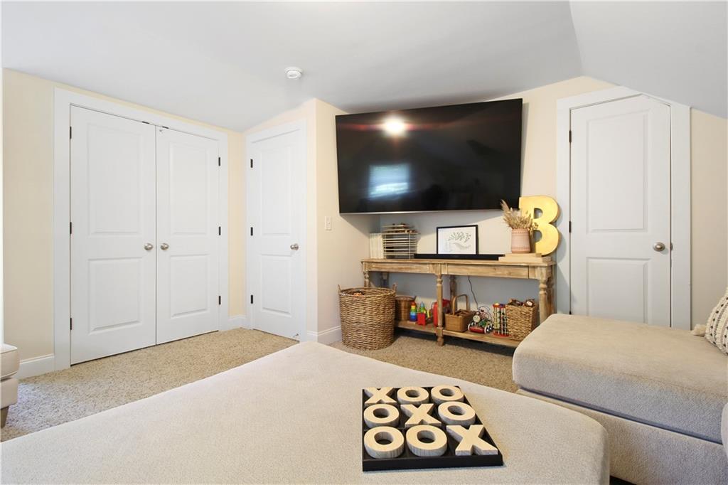 1265 Oldfield Road