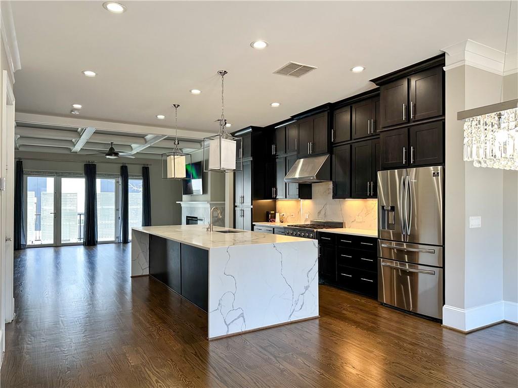 1098 Briar Cove Circle