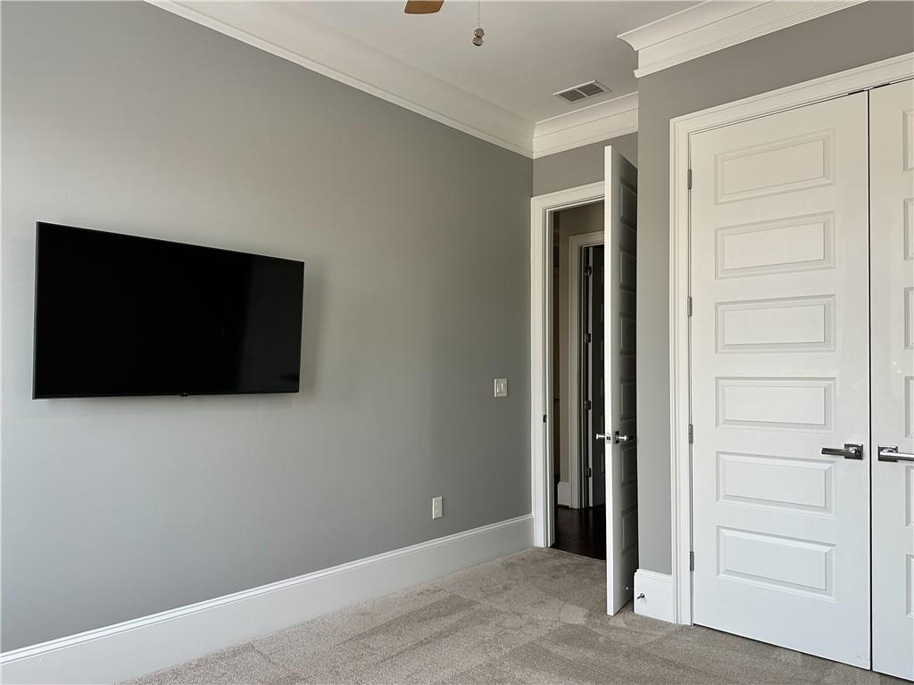 1098 Briar Cove Circle