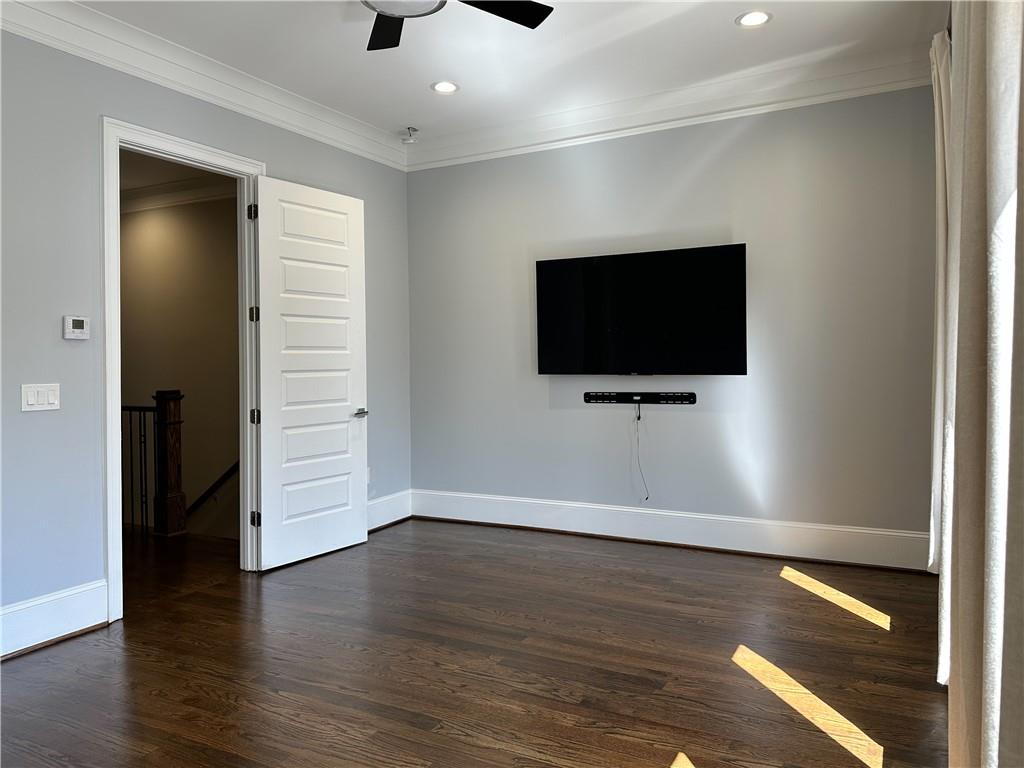 1098 Briar Cove Circle