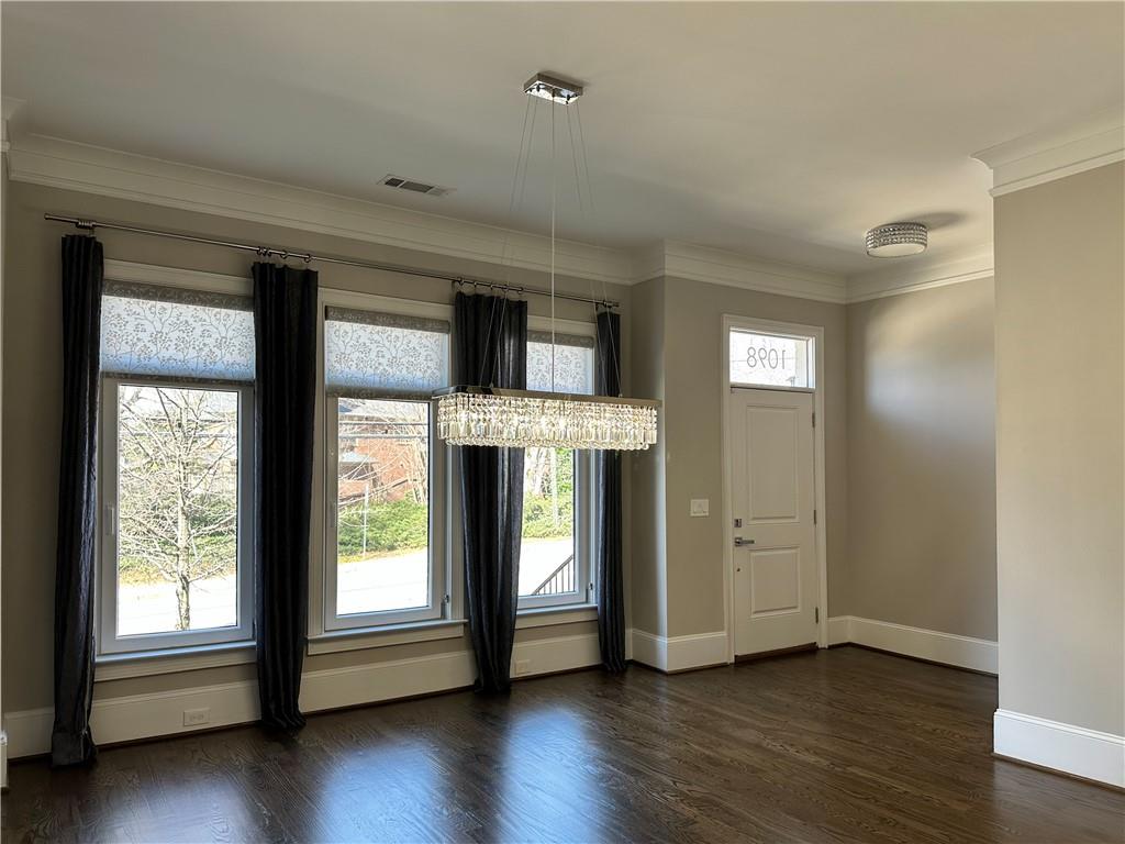 1098 Briar Cove Circle