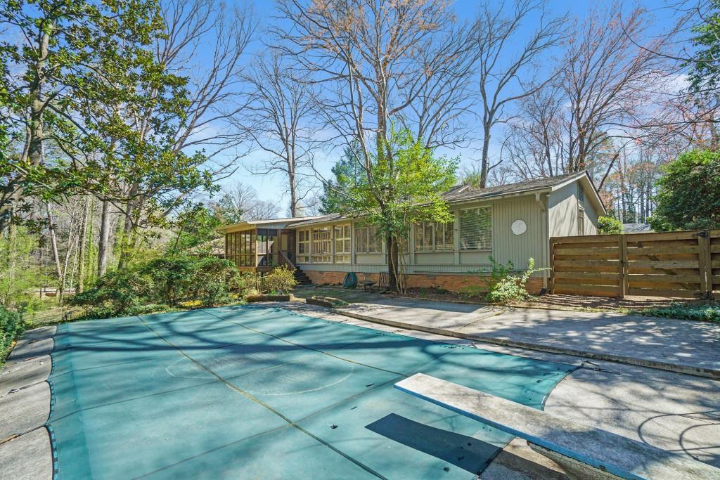 2124 Azalea Circle