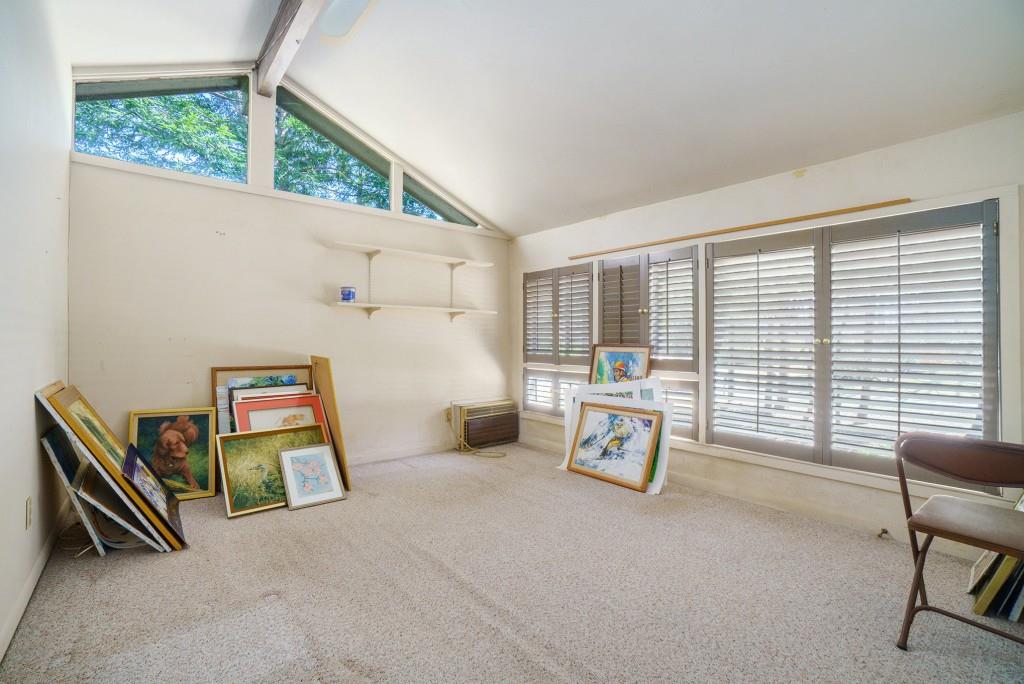 2124 Azalea Circle