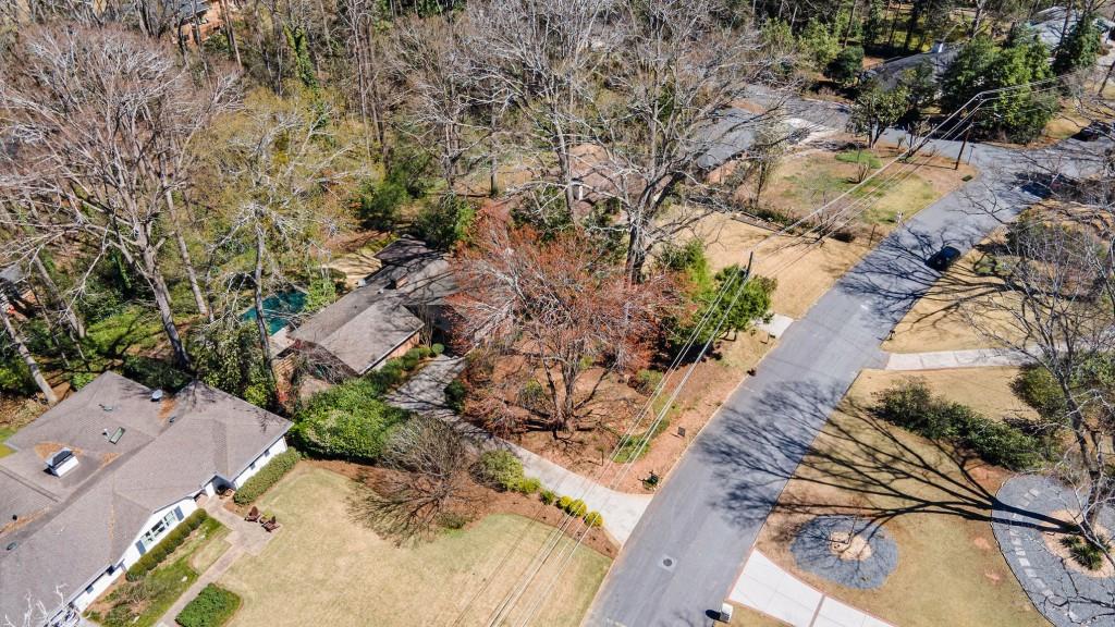 2124 Azalea Circle