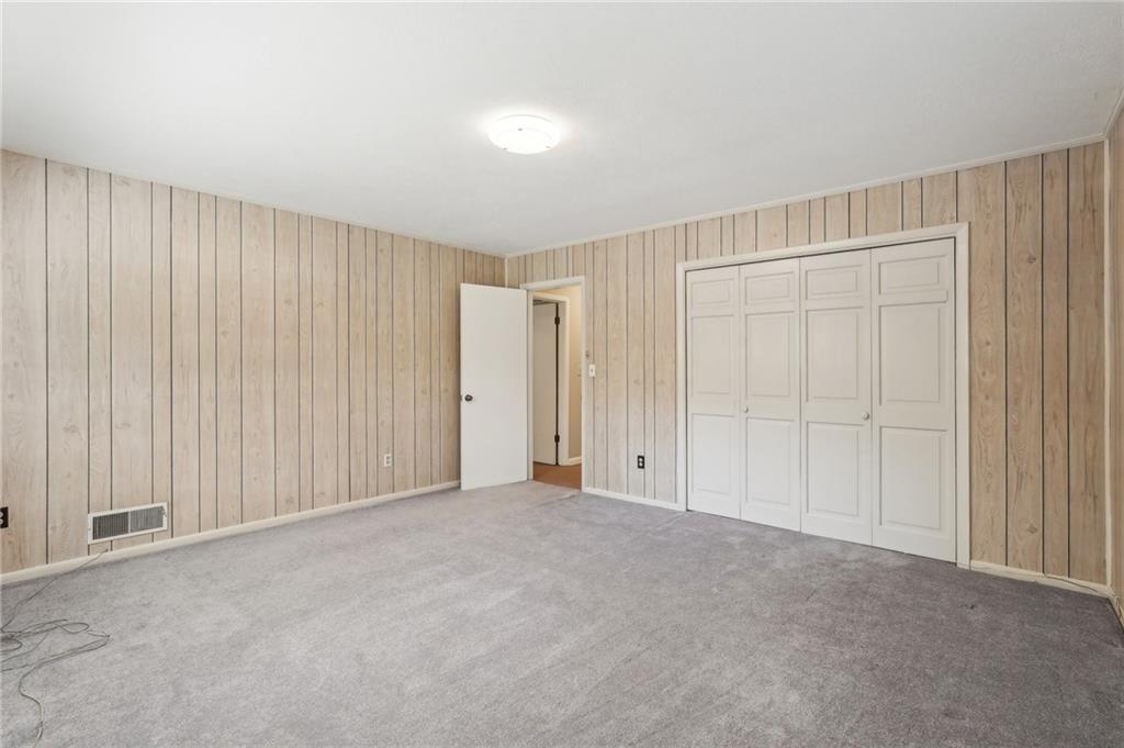 1496 Country Squire Drive