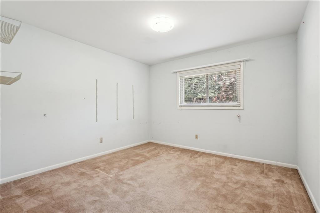 1496 Country Squire Drive