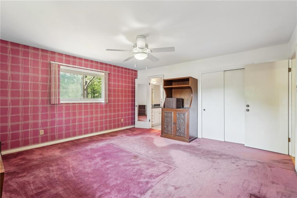 1496 Country Squire Drive