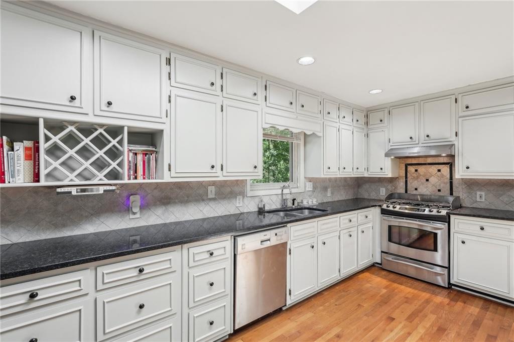 1496 Country Squire Drive