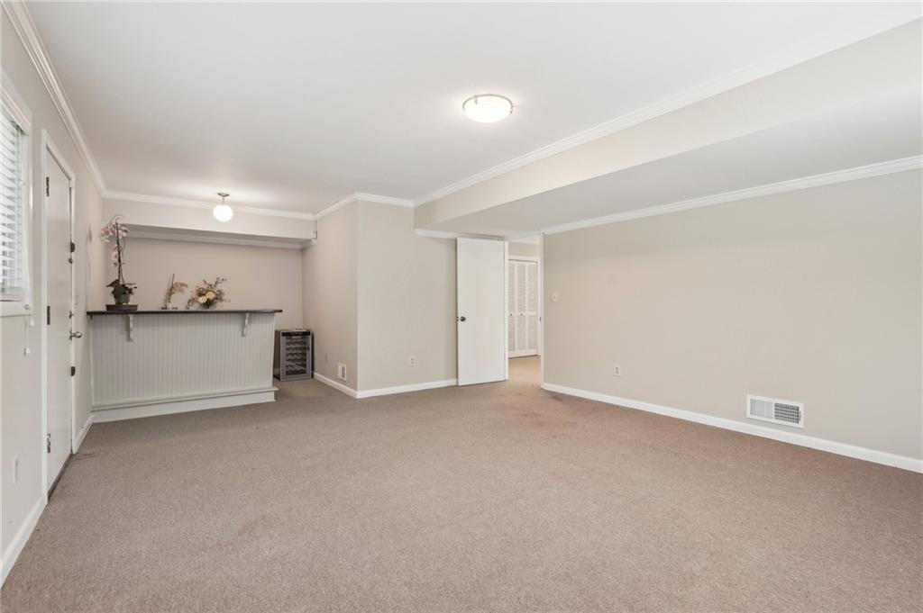 1496 Country Squire Drive