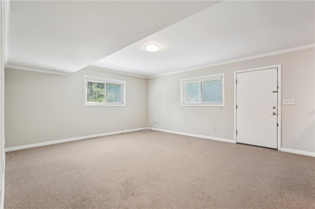 1496 Country Squire Drive