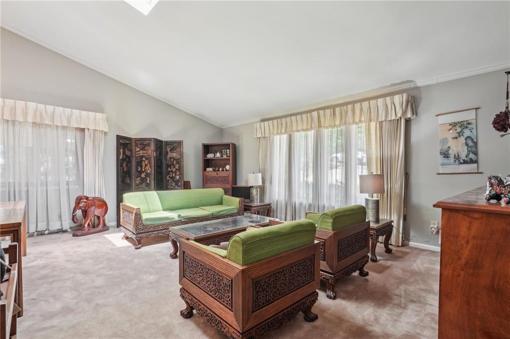 1496 Country Squire Drive