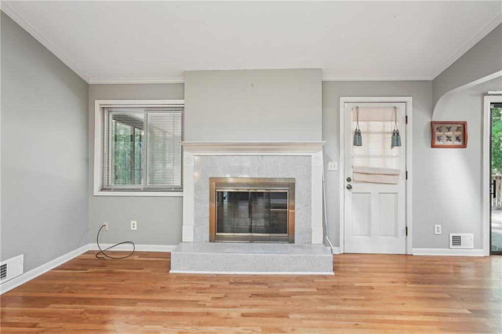 1496 Country Squire Drive