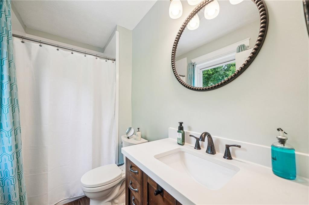 725 Crab Orchard Court