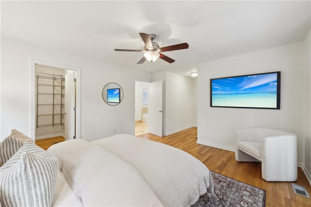 2864 White Oak Drive