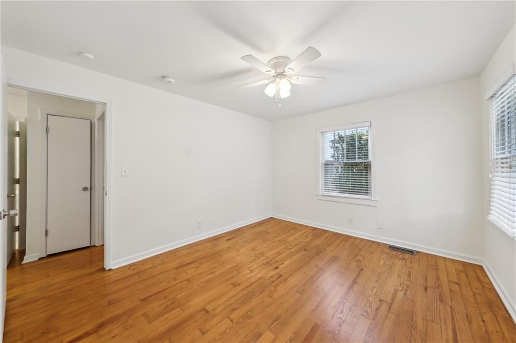 2864 White Oak Drive