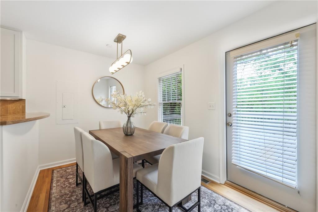 2864 White Oak Drive