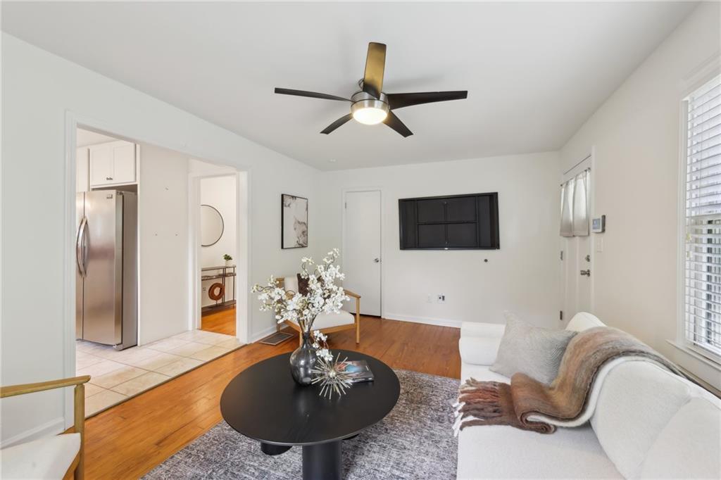 2864 White Oak Drive