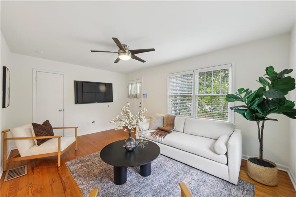 2864 White Oak Drive