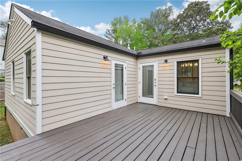 2864 White Oak Drive
