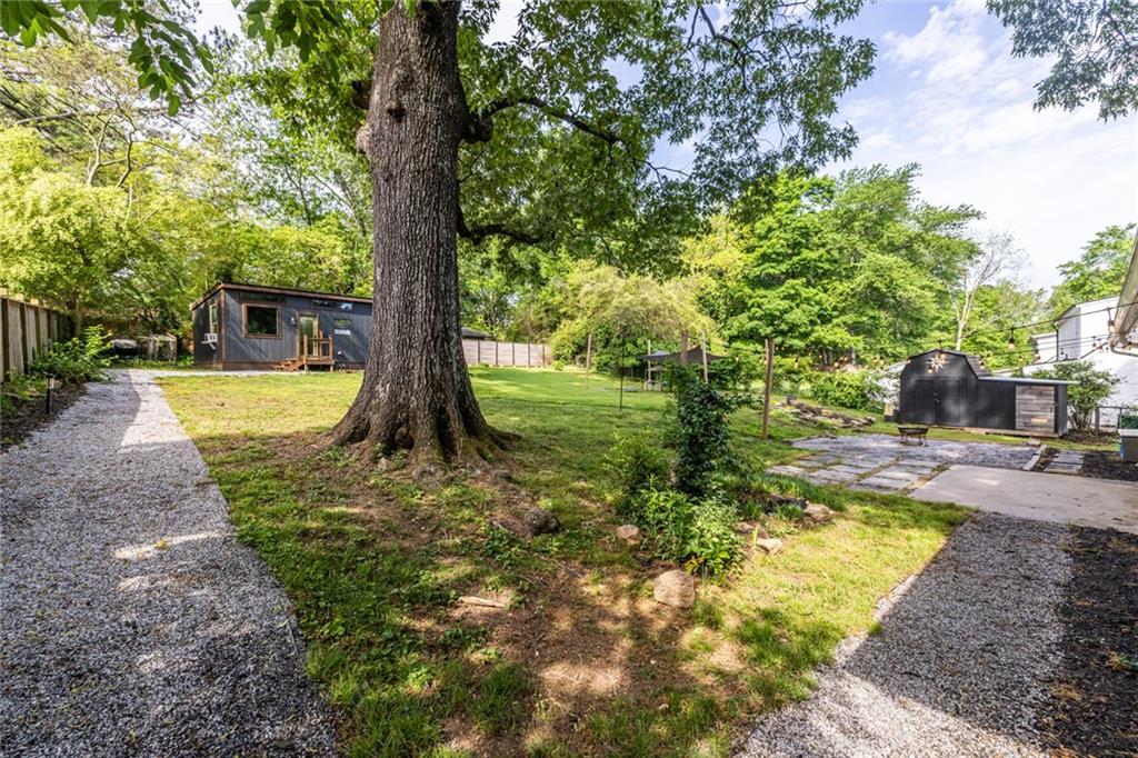 991 Columbia Drive