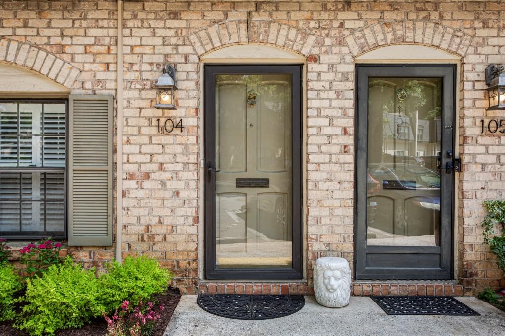 104 Verlaine Place NW