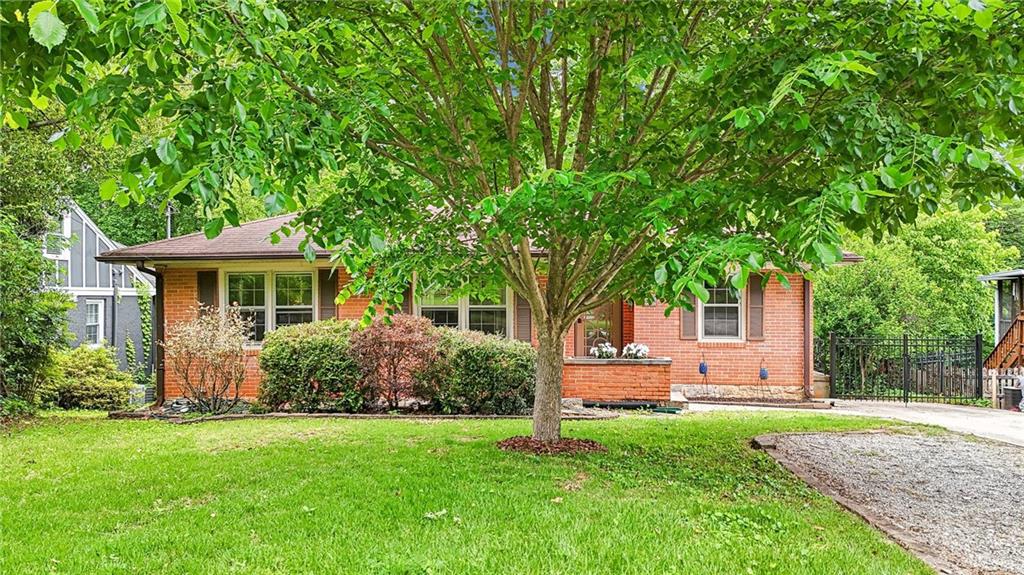 845 Stratford Road
