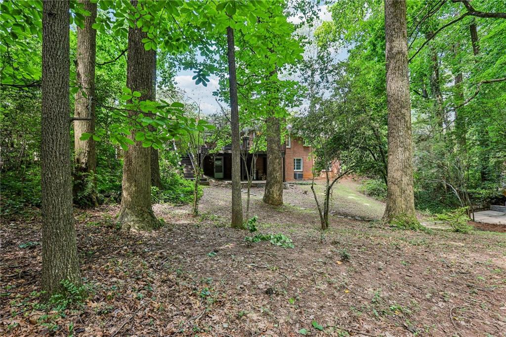 2233 Clairmont Road NE