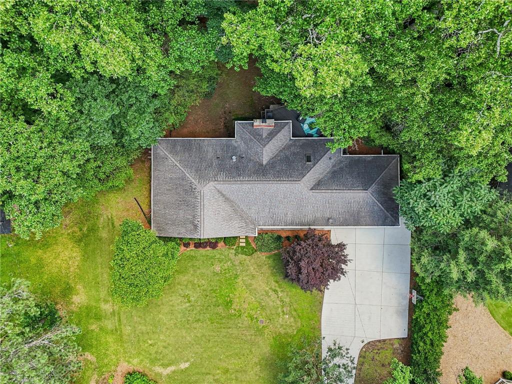 2233 Clairmont Road NE