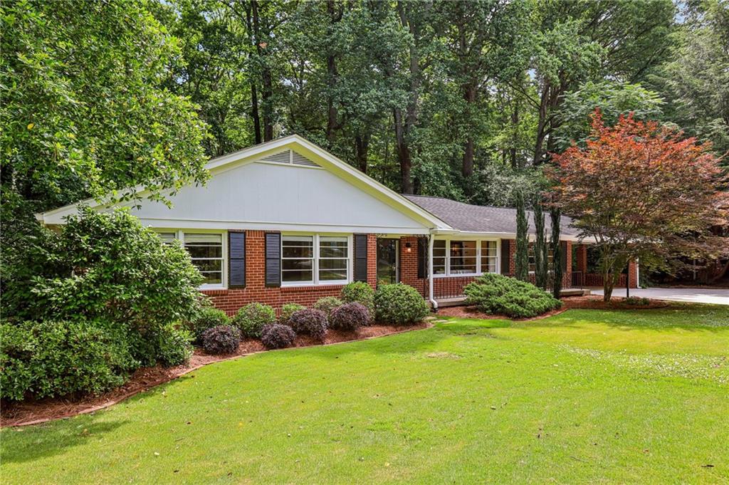 2233 Clairmont Road NE