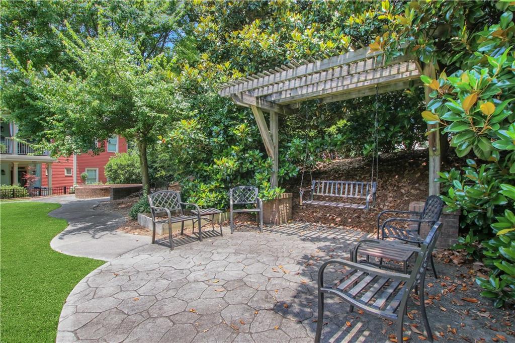 659 Holcomb Bridge Road