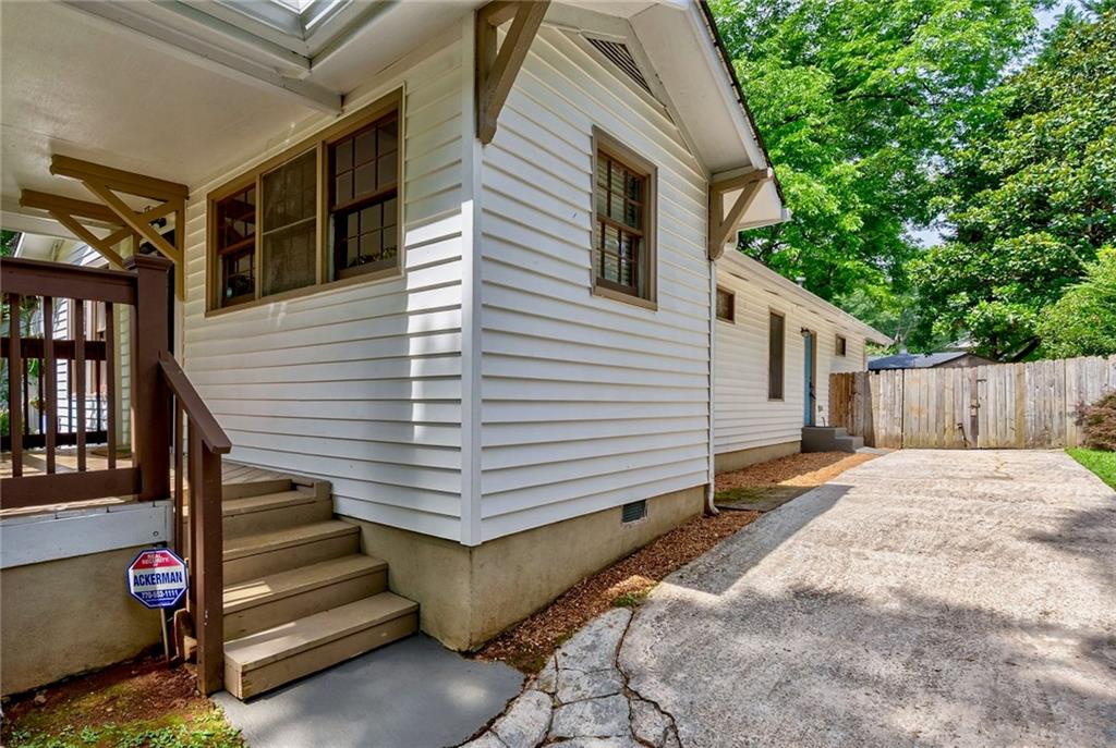 91 Rogers Street SE