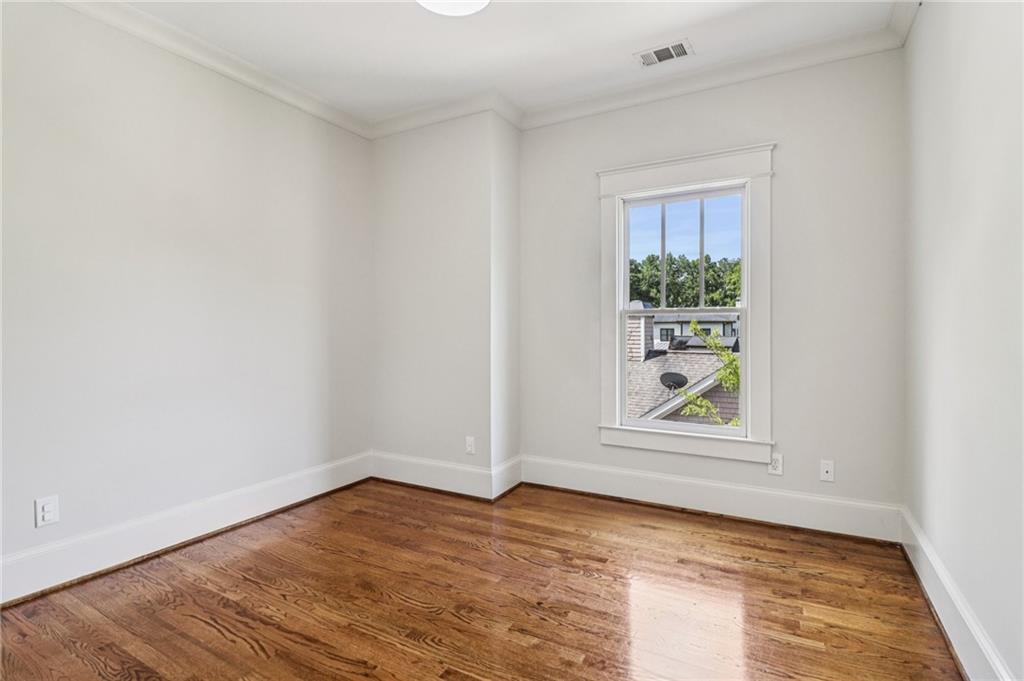 417 Pensdale Road