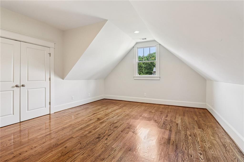 417 Pensdale Road