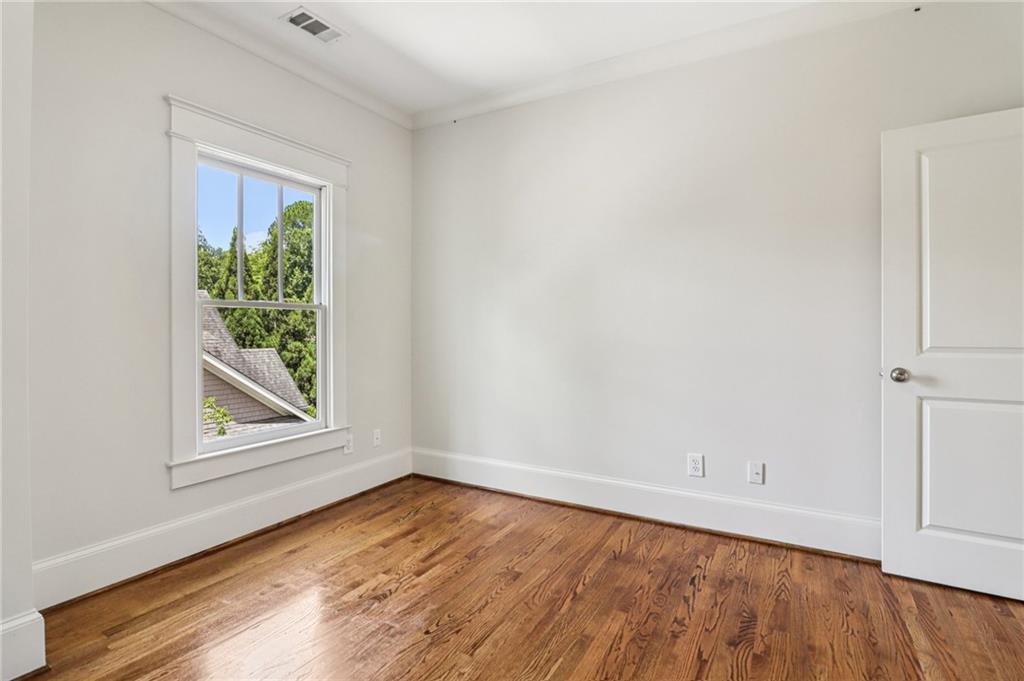 417 Pensdale Road