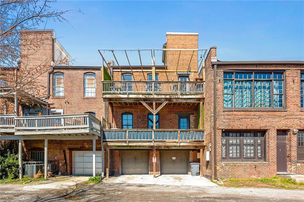 132 Walker Street SW
