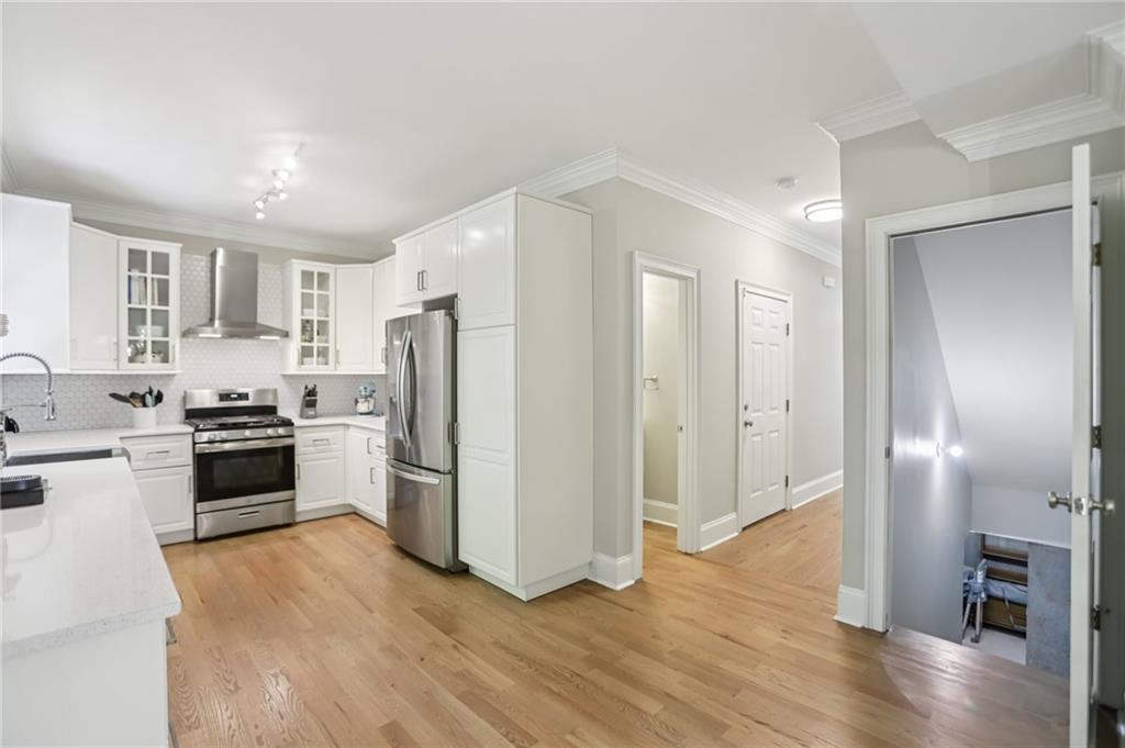 2784 White Oak Drive