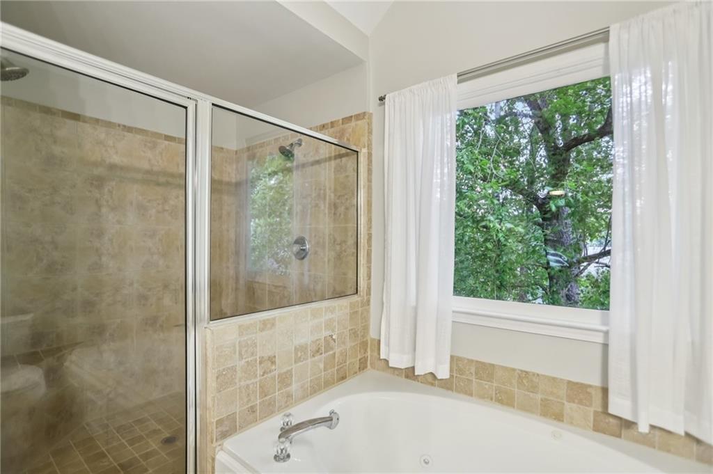 2784 White Oak Drive