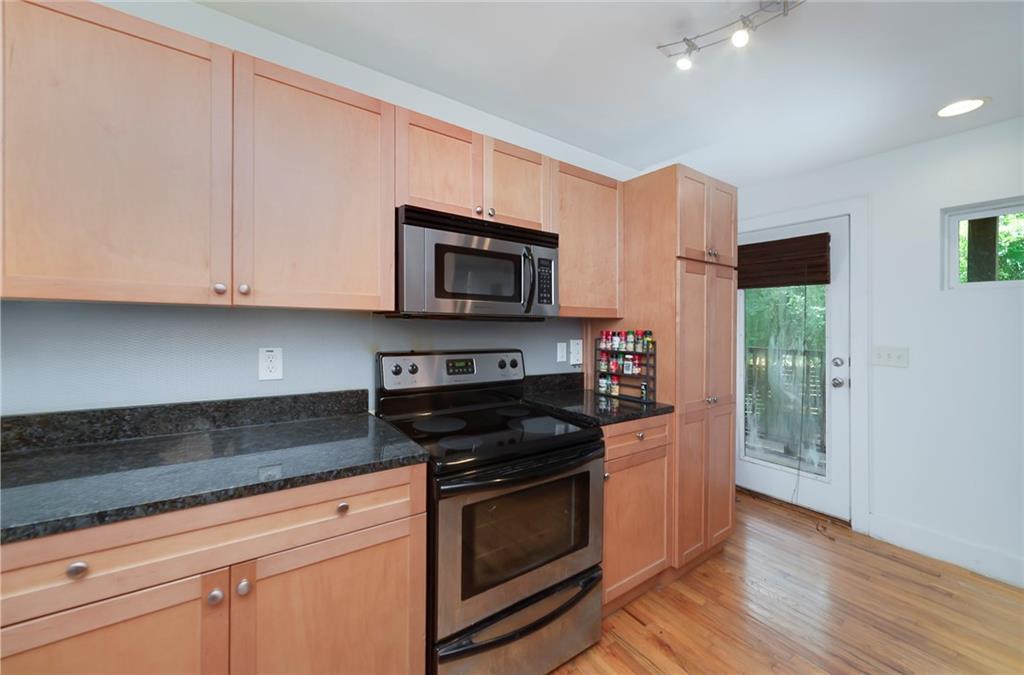 2023 Oakview Road SE Unit 216