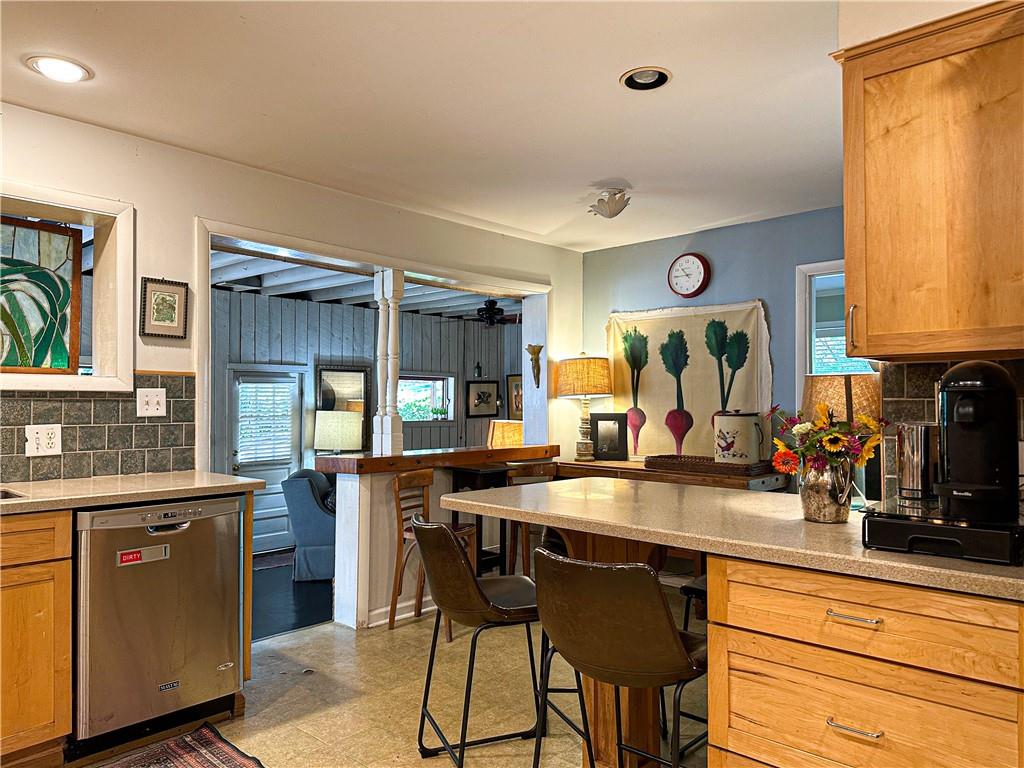1984 Audubon Drive NE