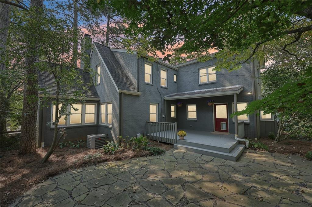 16 Kensington Road