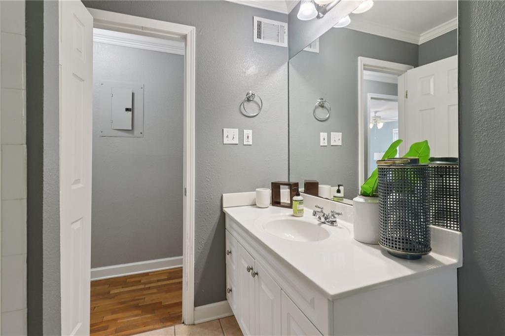 1020 Scott Boulevard Unit F4